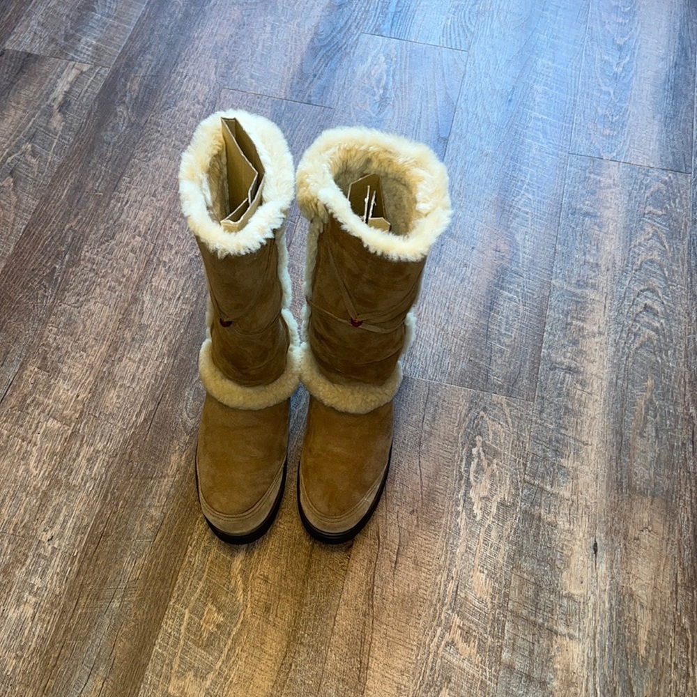 UGG Womens Nightfall Chestnut Tall Boots Size 10